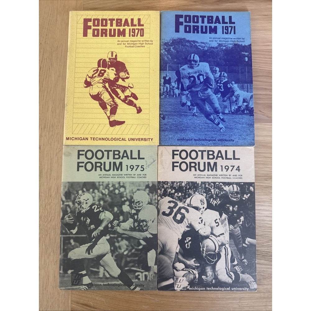4 Michigan Technological University Football Forum 1970's Phamphlet/Play Book